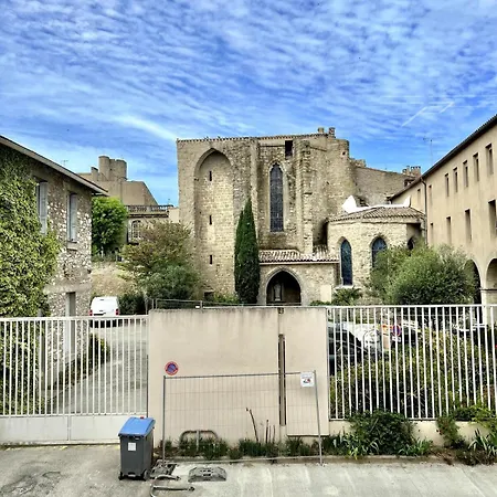 The62 Apartment